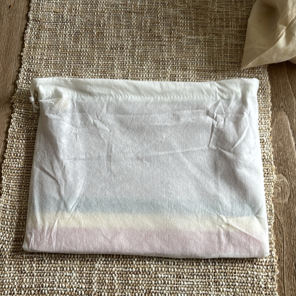 Adorable Clare V Clutch - Picture 6 of 6